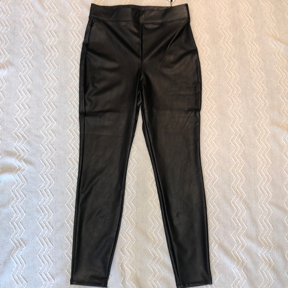 Leather leggings